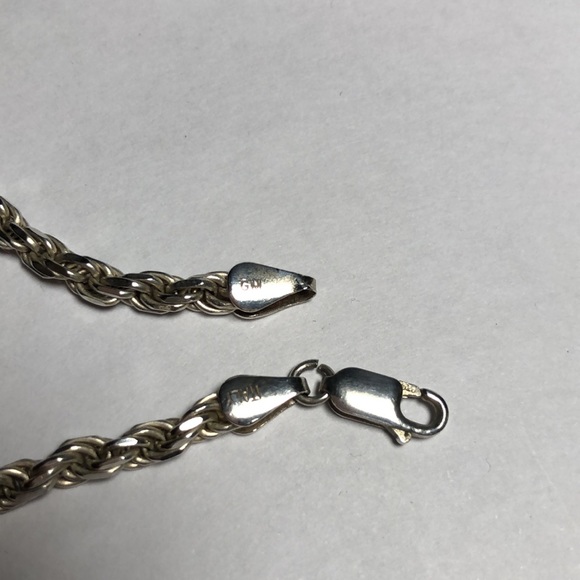 Sterling Silver Rope Chain. - Picture 2 of 3
